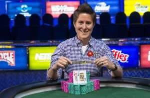 Winners Photo from the 2014 WSOP Event #2 with Vanessa Selbst (C) WSOP
